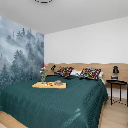 Spacious Family House With Parking And 5 Bedrooms By Renters